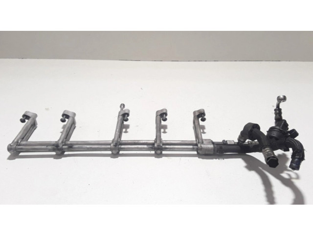 Топливная рампа 07Z133317   Volkswagen Phaeton 5.0  для двигателя AJS