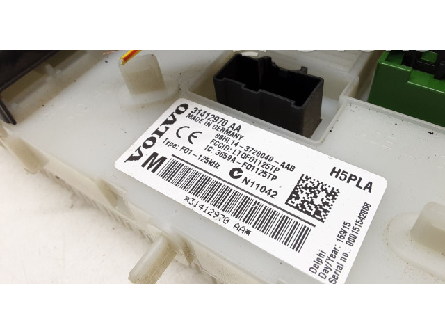 Блок предохранителей 31412970, 98HL143720040AAB Volvo S60