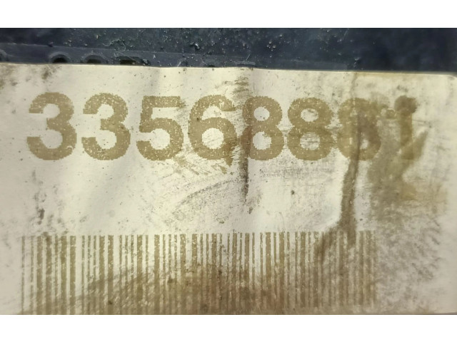 Pojistková skříňka 33568881 Volkswagen PASSAT