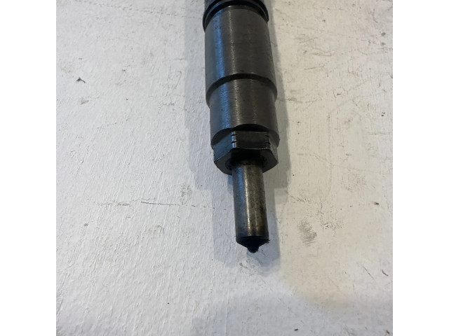 Vstřikovač 2367030320, 12M04023   Toyota Land Cruiser (J120)  pro naftový motor 3.0  