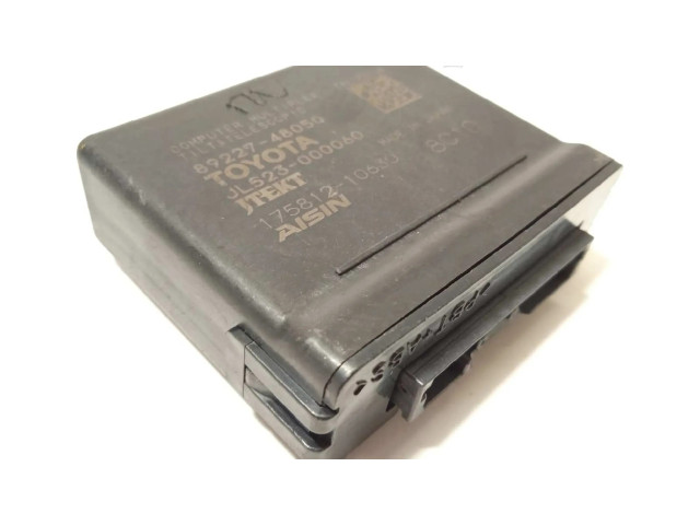 Блок управления 8922748050, 17581210630 Lexus NX