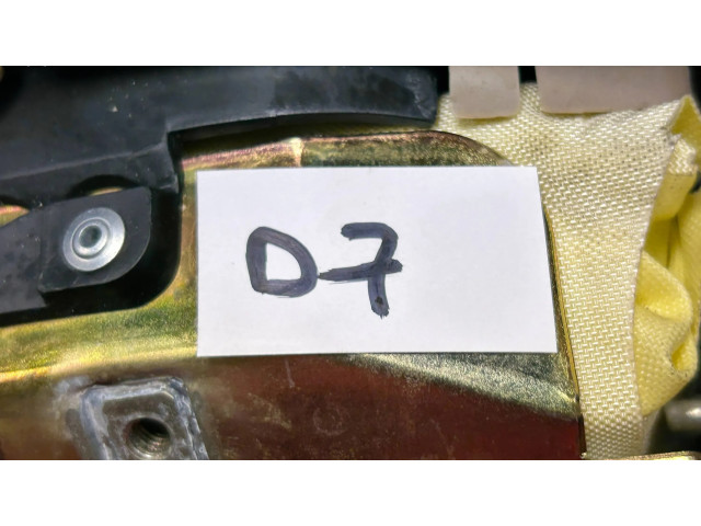 Подушка безопасности водителя 30340805B, 2L2A-78043B13 Ford Expedition