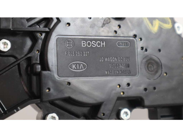 Моторчик заднего дворника 98700-A2500, F00S2B2227    KIA Ceed