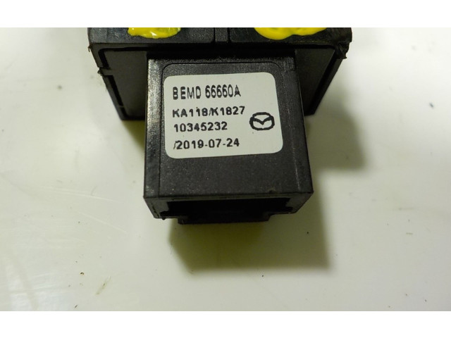 Блок управления BEMD66660A   Mazda 3