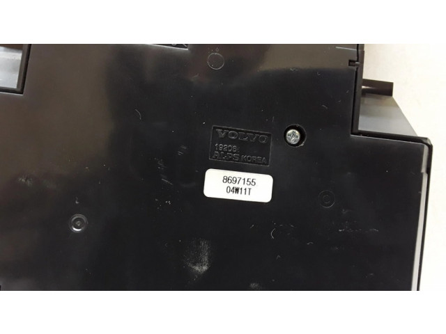 Блок управления климат-контролем 8697155   Volvo V50