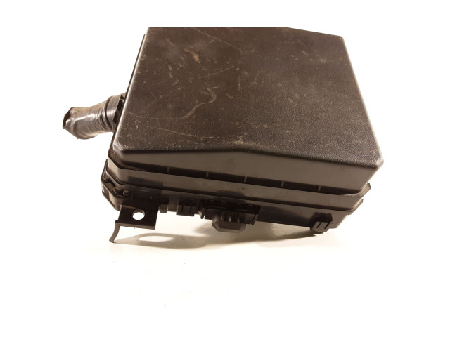 Блок предохранителей PR06102000, PR06101000 Mitsubishi Outlander