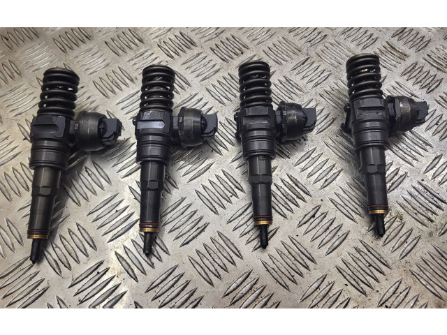 Vstřikovač 038130073BN, 038130073BL   Volkswagen Caddy     