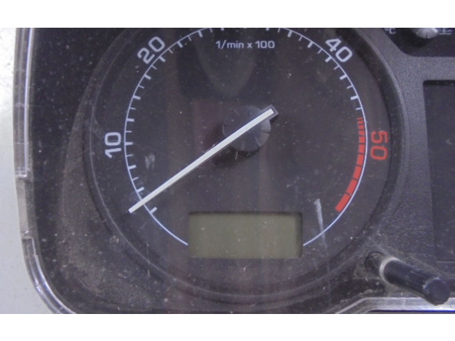 Панель приборов 1U0920810F, 1U0920810F   Skoda Octavia Mk1 (1U)       