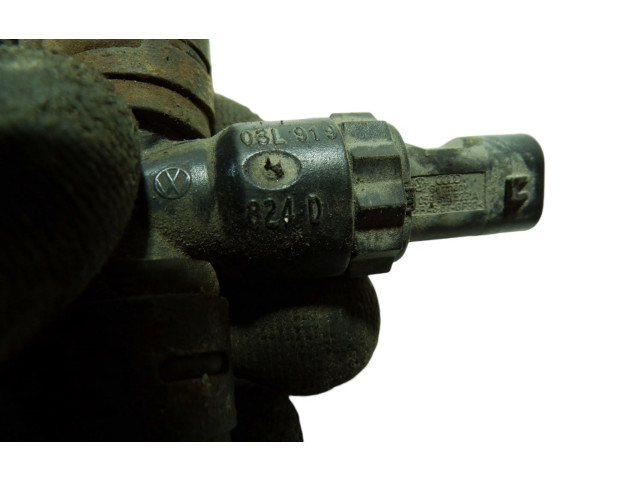 Turbodmychadlo Датчик температуры топлива 03L919824D Volkswagen Caddy CAY