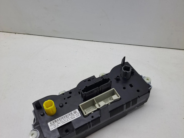 Блок управления климат-контролем 1K0819047CC, 5HB01041901   Volkswagen Caddy