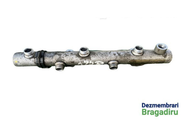 Топливная рампа Audi A6 S6 C6 4F