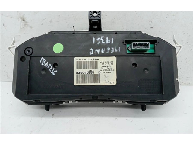 Přístrojová deska Renault Megane II 2006 8200408798D, 0090059