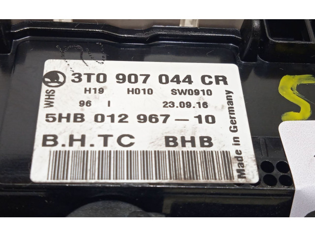 Блок управления климат-контролем 3T0907044CR, 3T0907044CRWHS Skoda Yeti (5L)