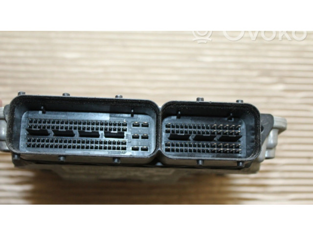 Блок управления двигателя 03G906021QA, 0281014052 Volkswagen Golf Plus
