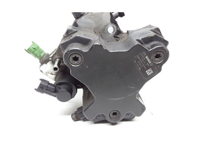 Топливный насос 30756125, 0445010111   Volvo V70  