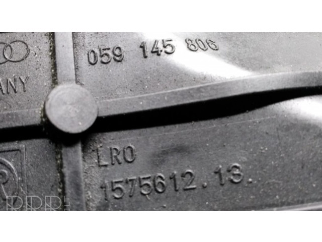 Интеркулер  059145806, LR0157561213   Audi A4 S4 B5 8D 2.5