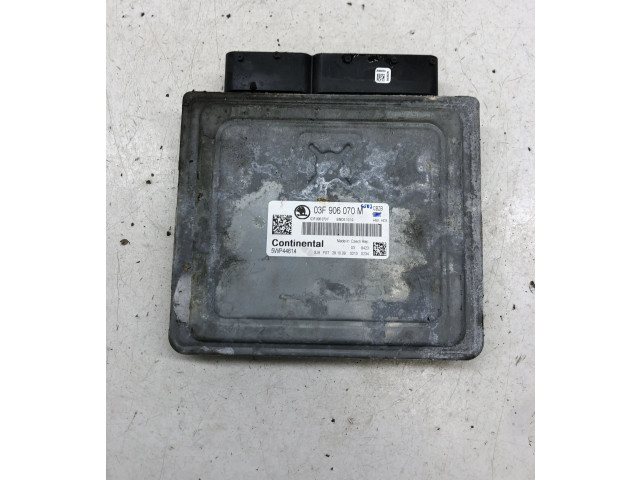 Блок управления двигателя 03F906070M, 03F906070F Skoda Yeti (5L)