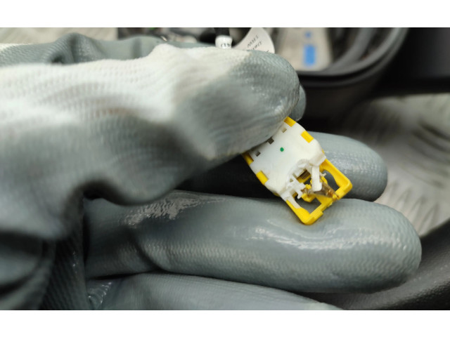 Volant Citroen Berlingo 2020 34250111A, 98210209ZD