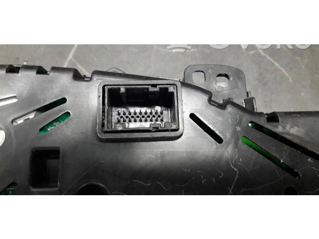 Přístrojová deska Fiat 500L 2019