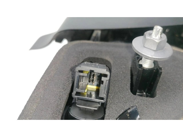 Задний фонарь  9678074580    Peugeot 2008 II   2019- года