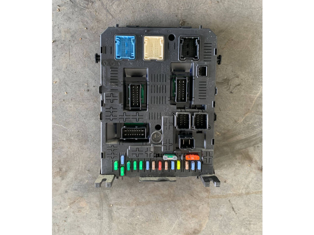   Pojistková skříňka 281197595   Citroen Berlingo 2010