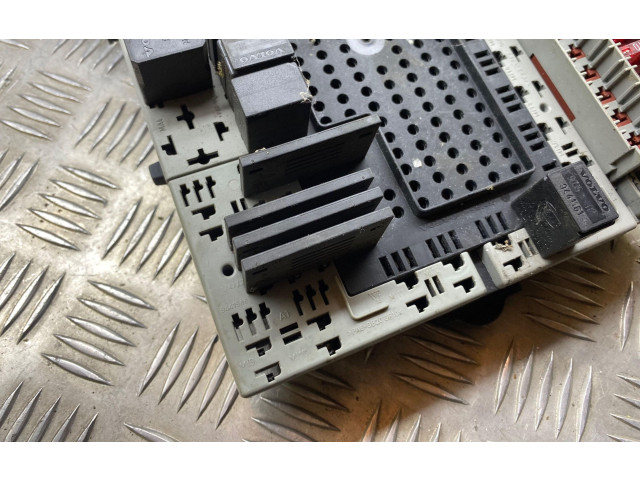 Блок предохранителей 9494673, 99W155 Volvo S80