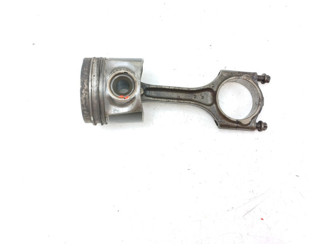 Píst Volvo S90, V90 D4204T14