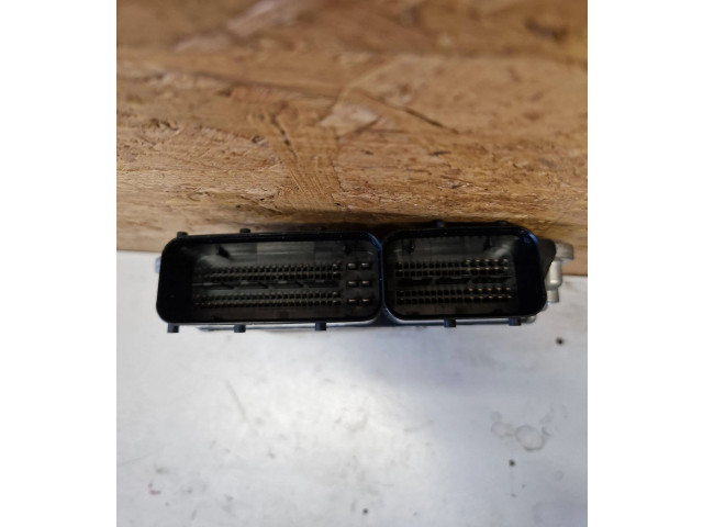 Блок управления двигателя 03L906022p, 0281015037   Audi Q5 SQ5