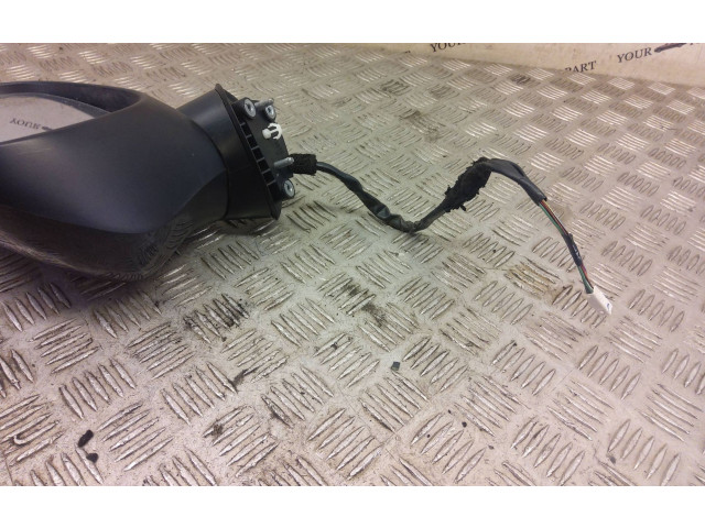 Зеркало электрическое Mazda CX-3 2015 - - года