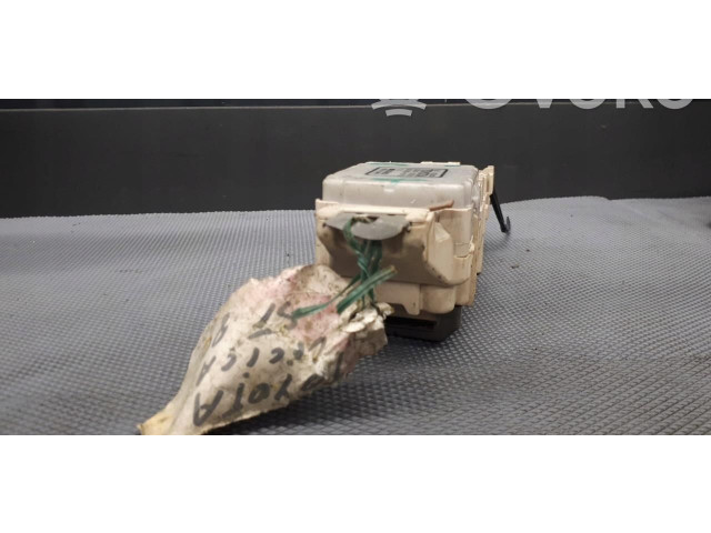 Pojistková skříňka 82641-20010 Toyota Camry VIII XV70 2021