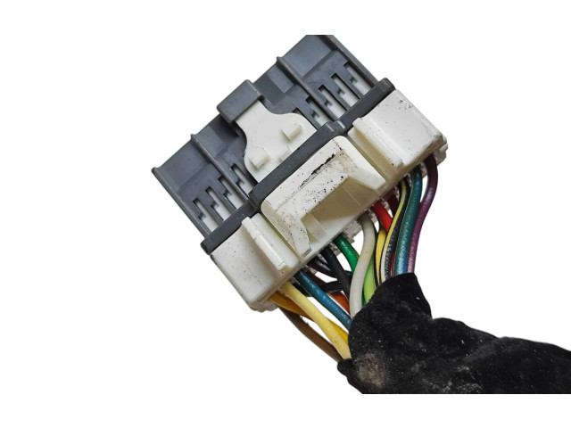 Зеркало электрическое        KIA Sorento  2015 - 2020 года   