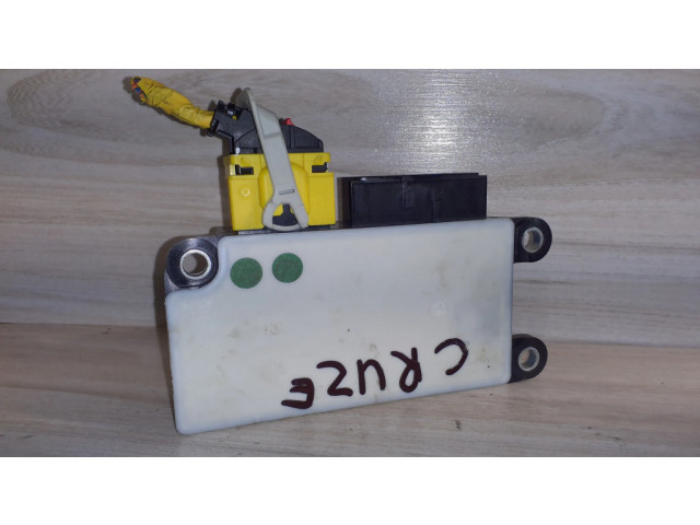 Блок подушек безопасности 13505823   Chevrolet Cruze