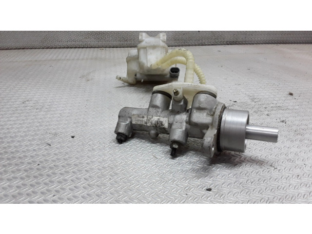 Главный тормозной цилиндр