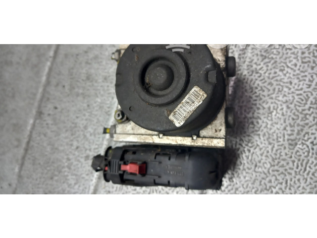 Блок АБС Skoda Octavia Mk2 (1Z) 2004 - 2013 года