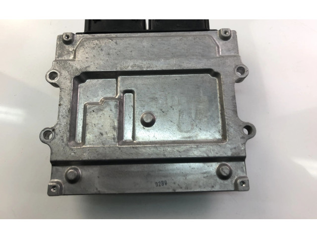 Блок управления двигателем Блок управления 32203481 Volvo XC40