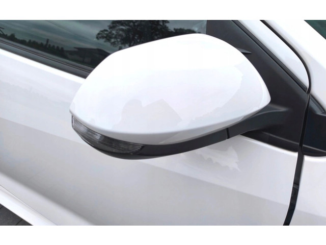 Zpětné zrcátko Toyota Yaris 2019