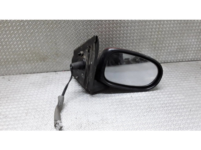 Zpětné zrcátko pravé Nissan Almera Tino 2001 E11015541