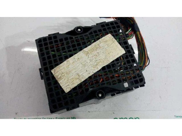 Блок предохранителей Ford Fusion