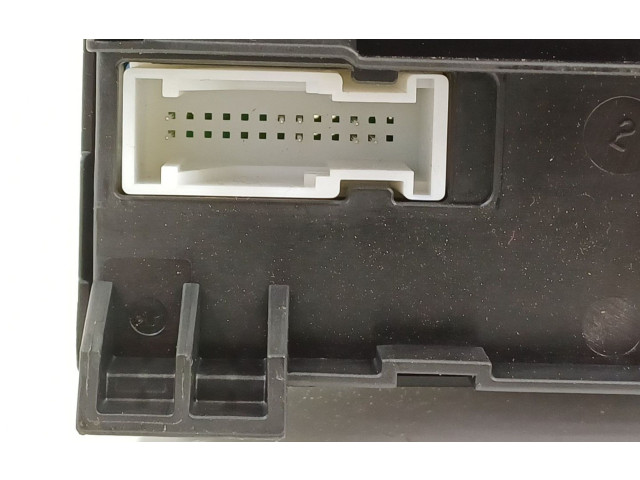 Pojistková skříňka Řídící jednotka BSM 61145A0E7D0, 61358795478 BMW 4 G22 G23 G24 G26 2024