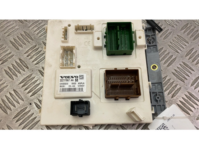 Блок комфорта 32217667, 32217667AA   Volvo XC90   