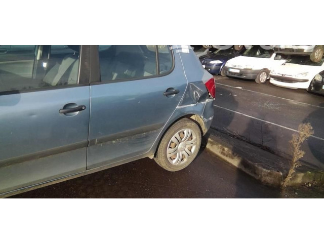 Блок АБС 6R0614517AGBEF Skoda Fabia Mk2 (5J) 2007 - 2014 года