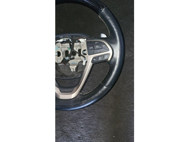 Руль Jeep Grand Cherokee  2010 - 2021 года brak      
