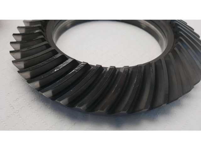 Задний редуктор