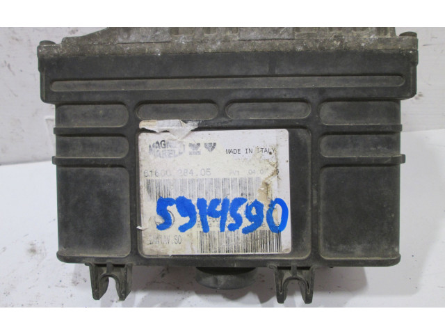 Řídící jednotka 032906030M   Volkswagen Golf III 1996