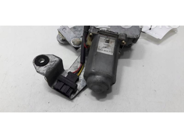 Моторчик заднего дворника 6K9955713    Volkswagen Caddy