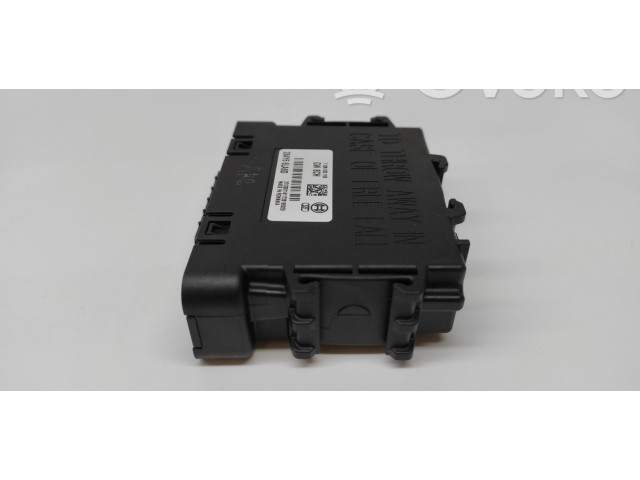 Блок управления 284Y66LA6D   Renault Clio V