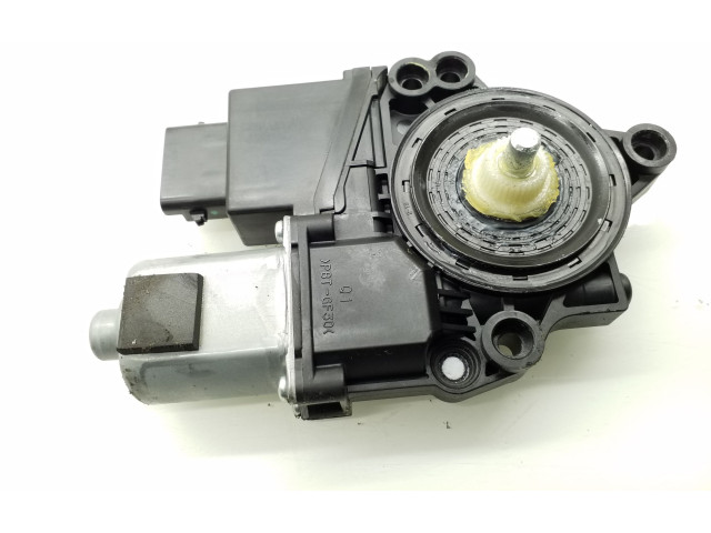 Передний двигатель механизма для подъема окон