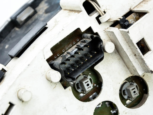 Přístrojová deska Chrysler Grand Voyager III 1999 P04685825AI