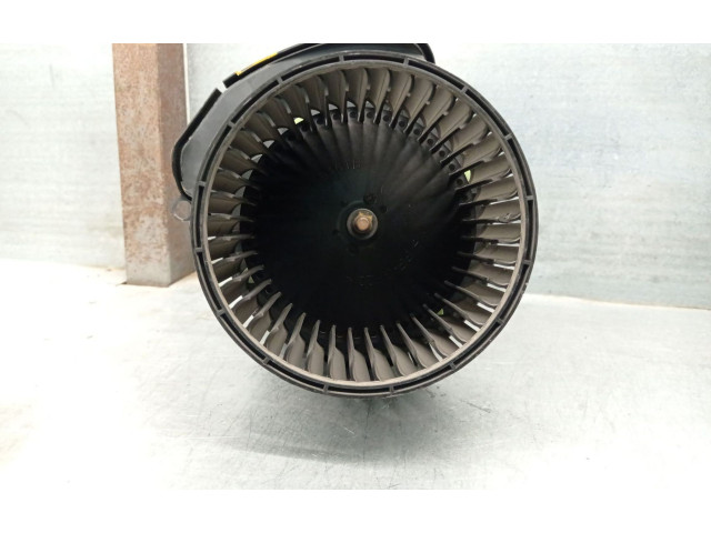 Вентилятор печки 272109977R, 272109977R Dacia Jogger