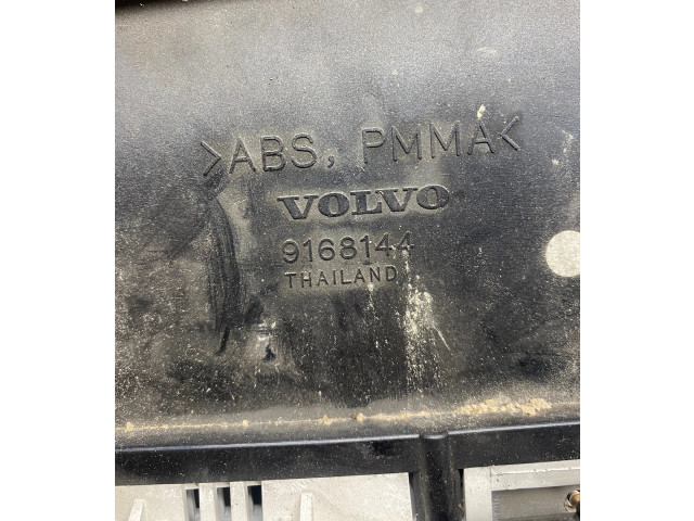 Панель приборов 9168138   Volvo S70  V70  V70 XC       